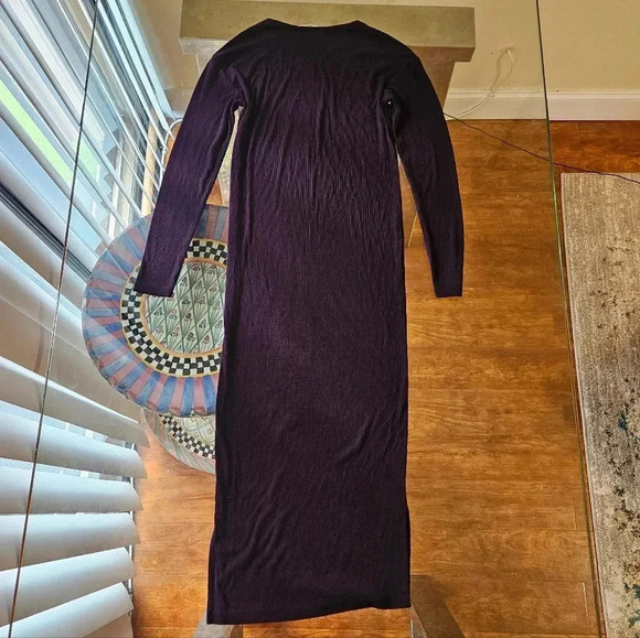 Mimu Maxi Ribbed Bodycon Dress - Picture 4 of 10